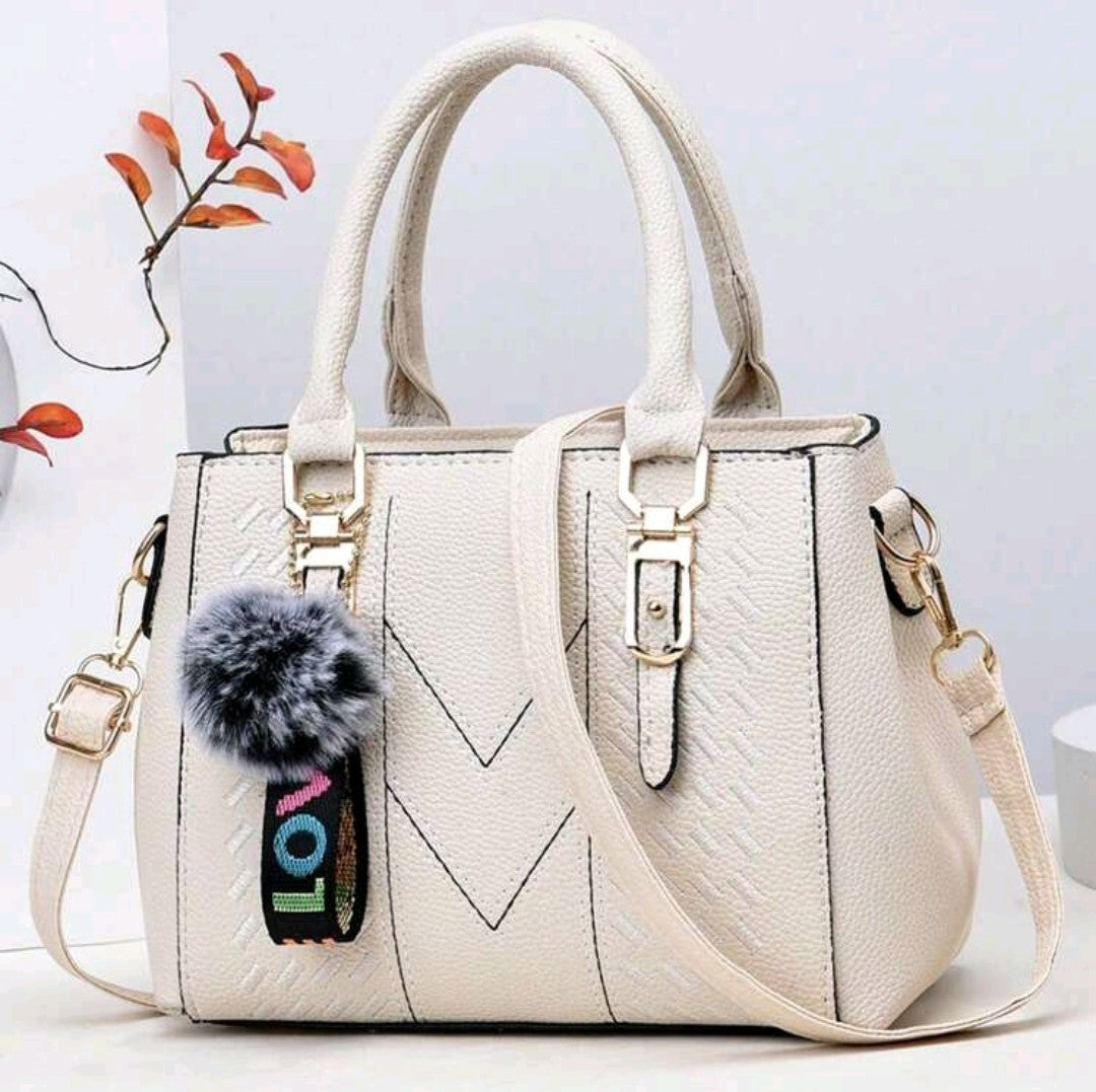Women's fashionable handbag