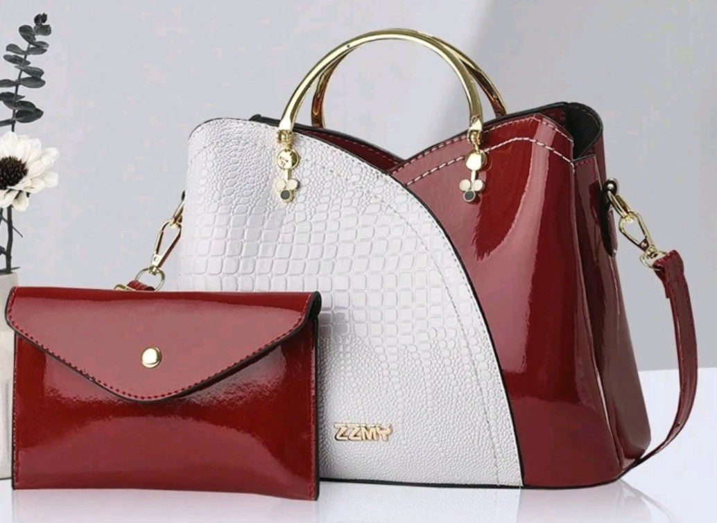 Women's fashionable handbag